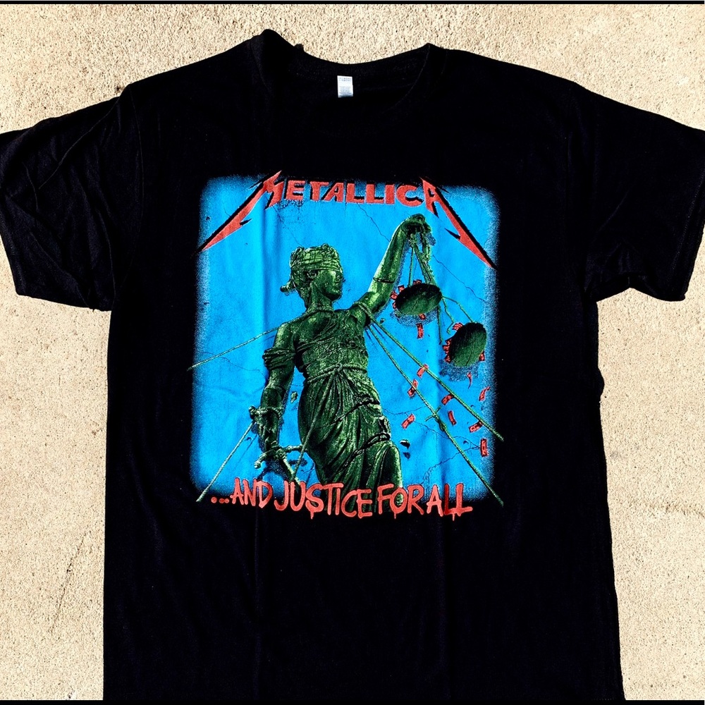 Metallica T-shirt
